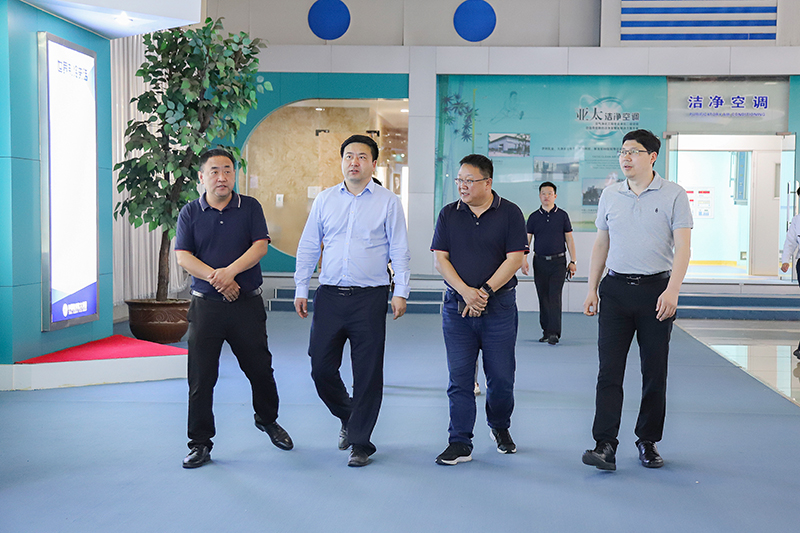 德州市政府黨組成員、副市長陳海明蒞臨亞太集團參觀調研